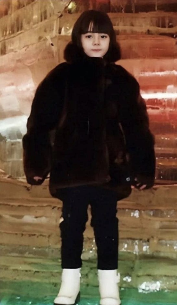 Lưu Diệc Phi cùng dàn mỹ nhân Hoa ngữ gây sốt với hình ảnh ngày bé-5