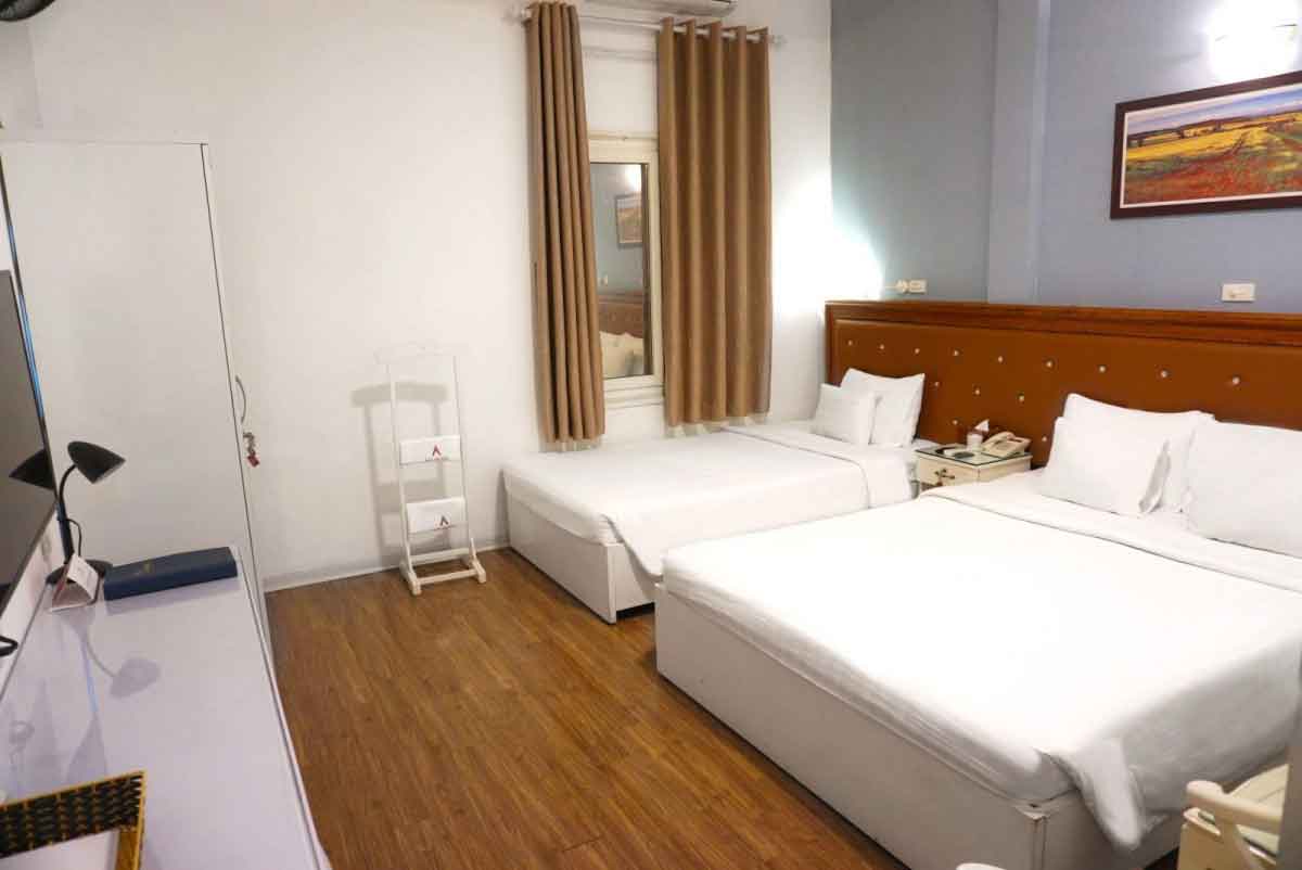 Cảm thấy có lỗi với vợ vì lỡ qua đêm với người yêu cũ-1