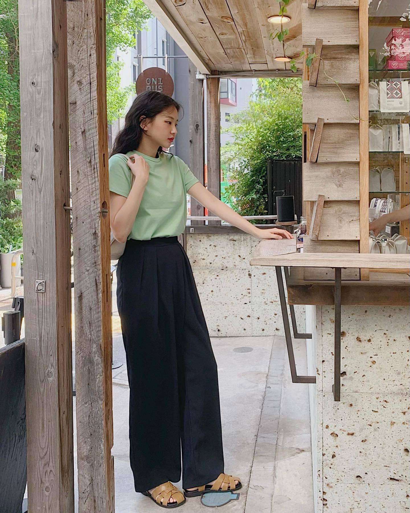 4 kiểu quần dài kết hợp ăn ý với sandal-6