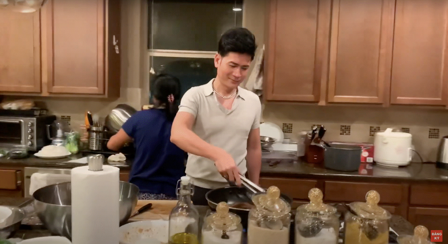 Đàn con nhà Quách Thành Danh nô đùa trong biệt thự 30 tỷ đồng, ai nhìn cũng khao khát sở hữu-12