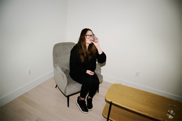 Kế hoạch mới của tiểu thư lừa đảo Anna-2