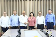 Phó Bí thư Thường trực Thành ủy Nguyễn Thị Tuyến làm việc với Đại sứ Cuba tại Việt Nam