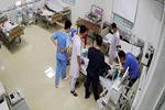 Bác sĩ kể lại giây phút cấp cứu 3 cha con ở Hải Phòng ngủ trong ô tô