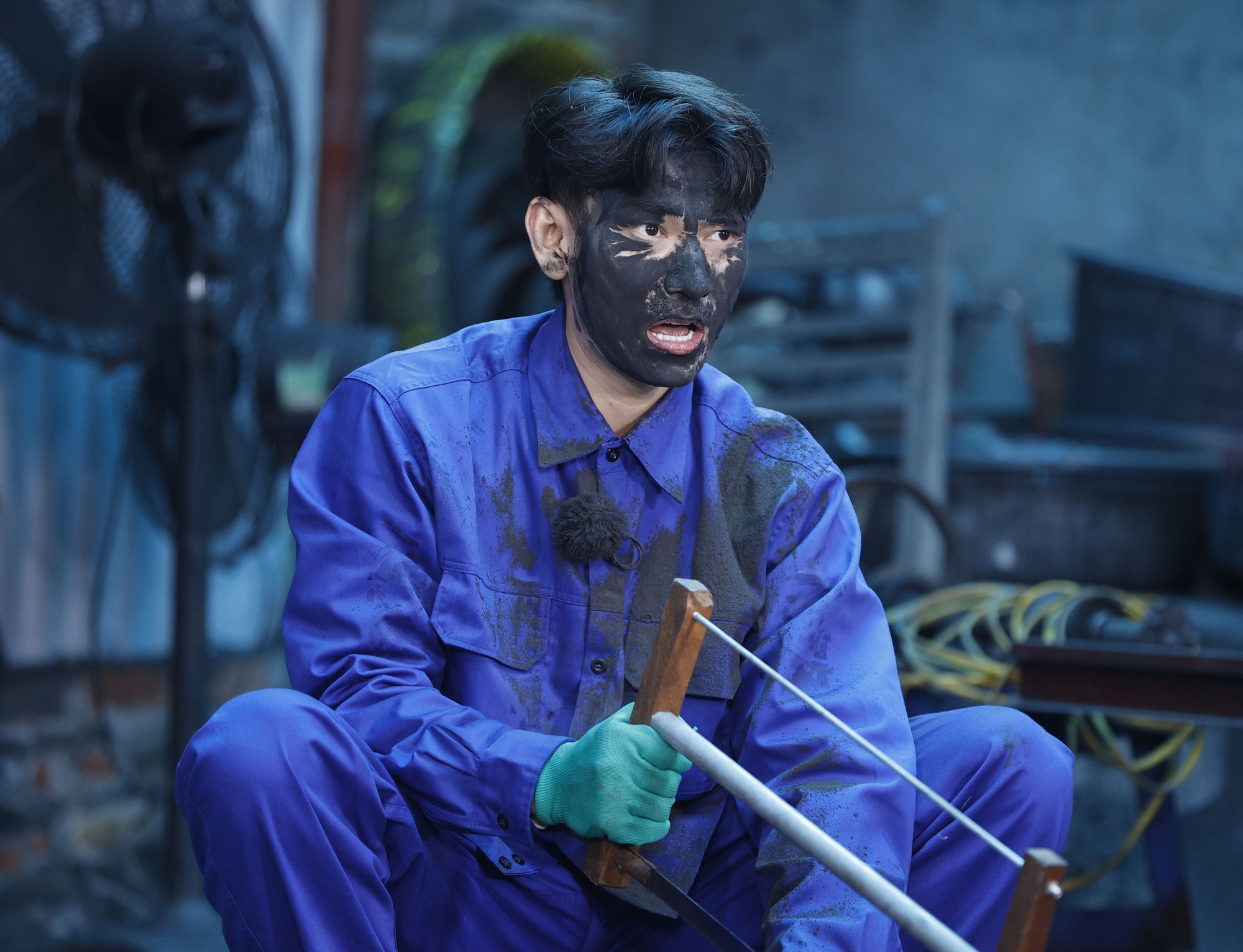 Nam ca sĩ Việt từng tốt nghiệp thủ khoa, nay là nhân tố gây chú ý trên truyền hình thực tế-6