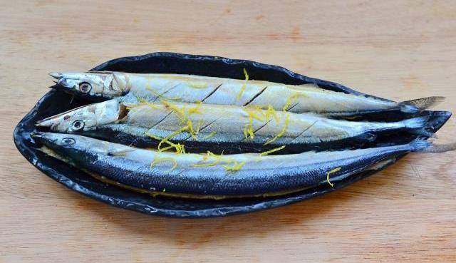 Cách làm cá thu đao nướng muối, ăn vừa ngon vừa bổ dưỡng-3