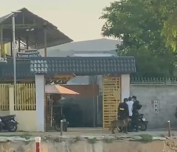 Hàng trăm cảnh sát bao vây nhà đại ca giang hồ ở TP Phan Thiết-1