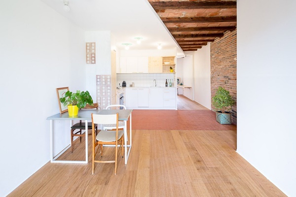 Căn hộ 17m2 thiết kế khéo léo dù lối đi chỉ đủ cho một người trưởng thành-17