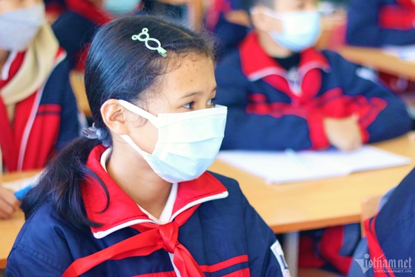 Học bạ toàn 10 vẫn không được thi lớp 6 Trường Ams: Sở GD-ĐT Hà Nội nói gì?-2