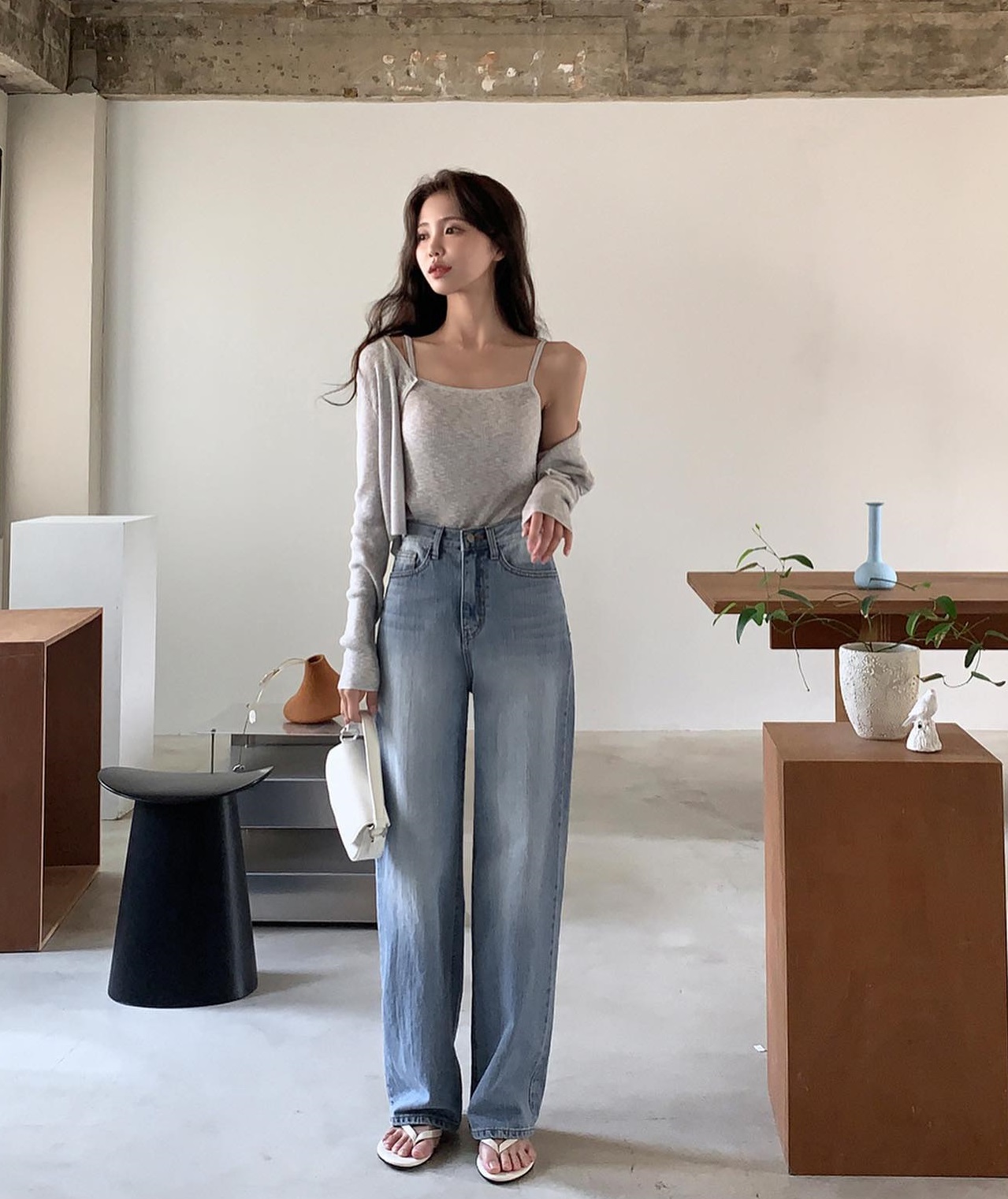 Trẻ hóa phong cách với 10 set đồ denim mùa hè-5