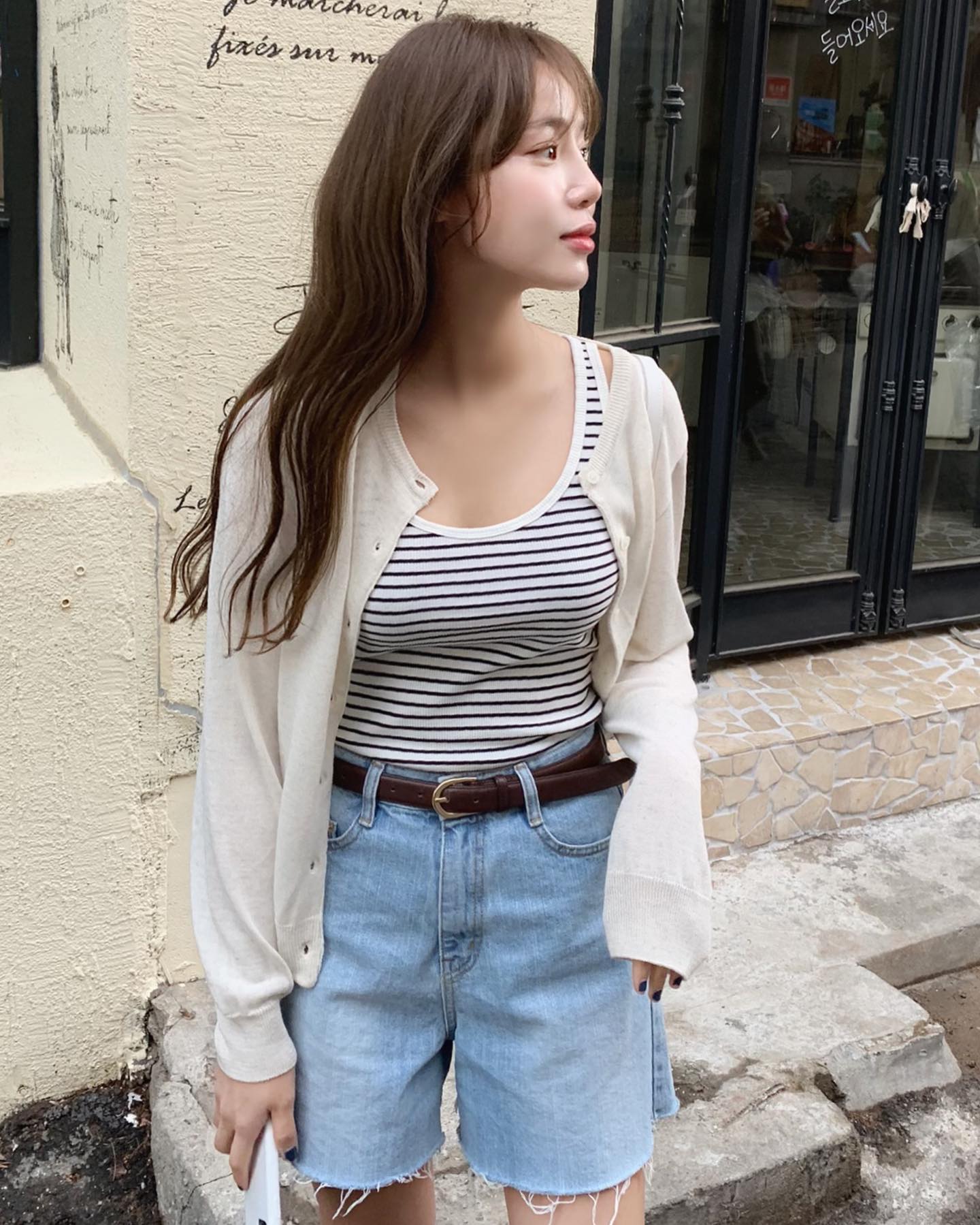 Trẻ hóa phong cách với 10 set đồ denim mùa hè-8