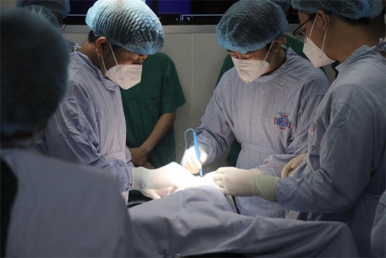 Nhầm triệu chứng ung thư phổi là viêm hô hấp