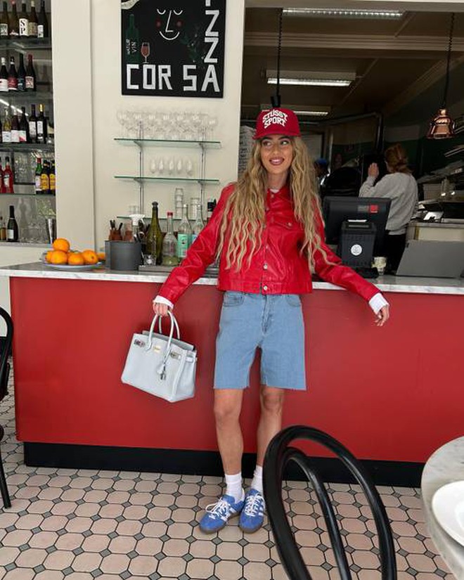 Sắm 8 món đồ này để phối với quần short denim, đảm bảo giao diện hè của nàng sang trang mới-11