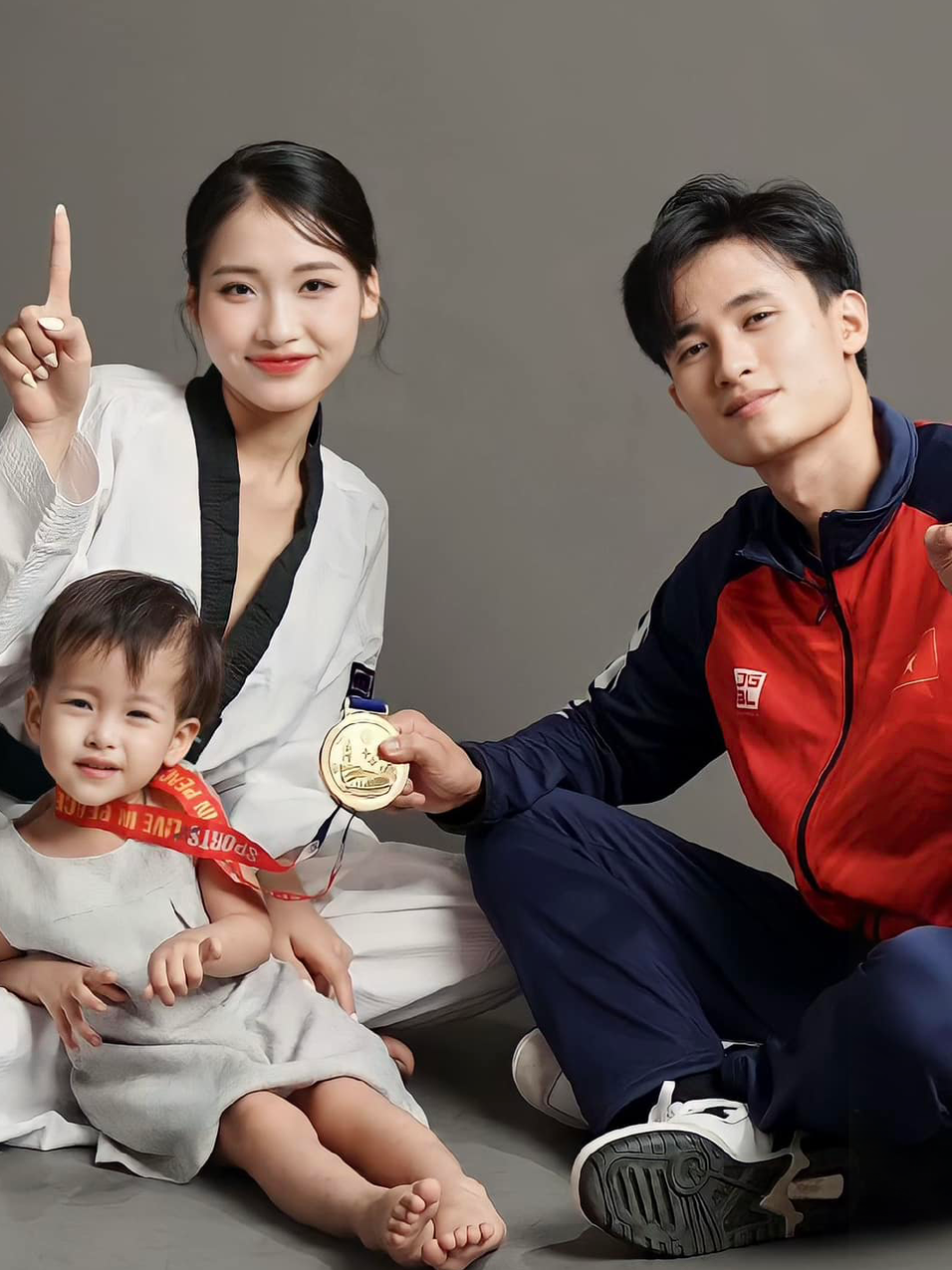 Lấy vợ có đai đen Taekwondo, nhà vô địch điền kinh SEA Games bị hỏi khó-1