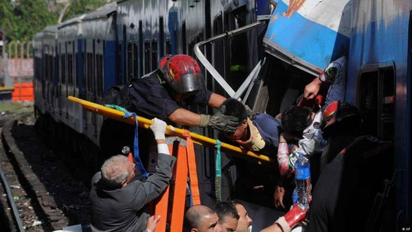Thảm họa đường sắt thương vong gần 1.000 người khiến Argentina tuyên bố quốc tang, lời nhân chứng: Nó giống như một vụ nổ bom-3