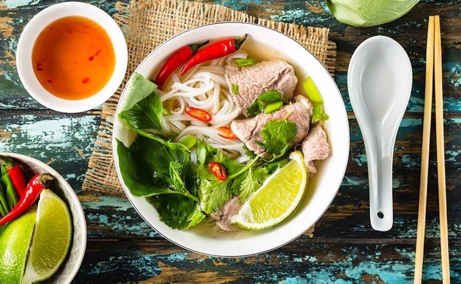 8 món ăn đường phố Việt Nam nổi tiếng nhất-8