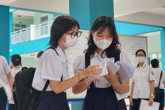Đáp án gợi ý môn văn thi vào lớp 10 TPHCM