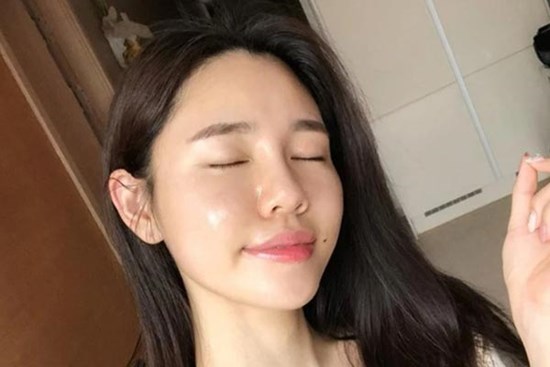 Da hết như “chảo dầu” nhờ 4 cách sau