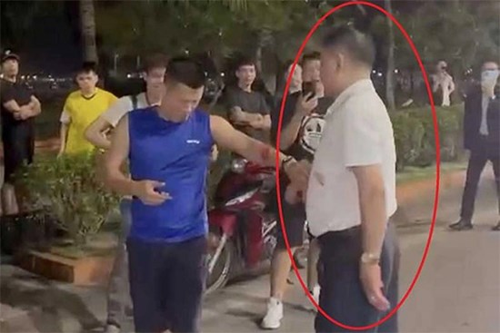 Tướng Đinh Văn Nơi cách chức trưởng phường Bãi Cháy thiếu chuẩn mực với dân