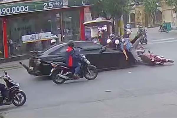 Công an truy tìm bác sĩ chữa hiếm muộn bị tố chiếm đoạt hơn 8,5 tỷ đồng-2