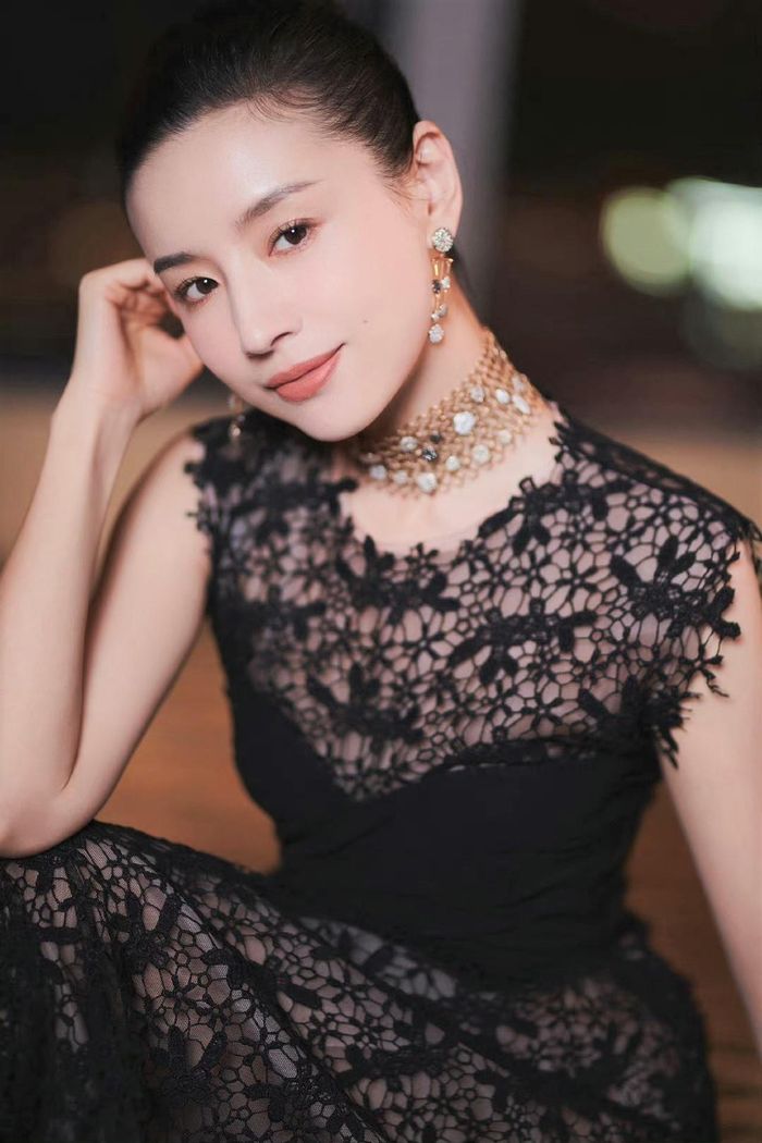 Chúc Anh Đài Đổng Khiết sống chật vật 10 năm vì scandal ngoại tình-1