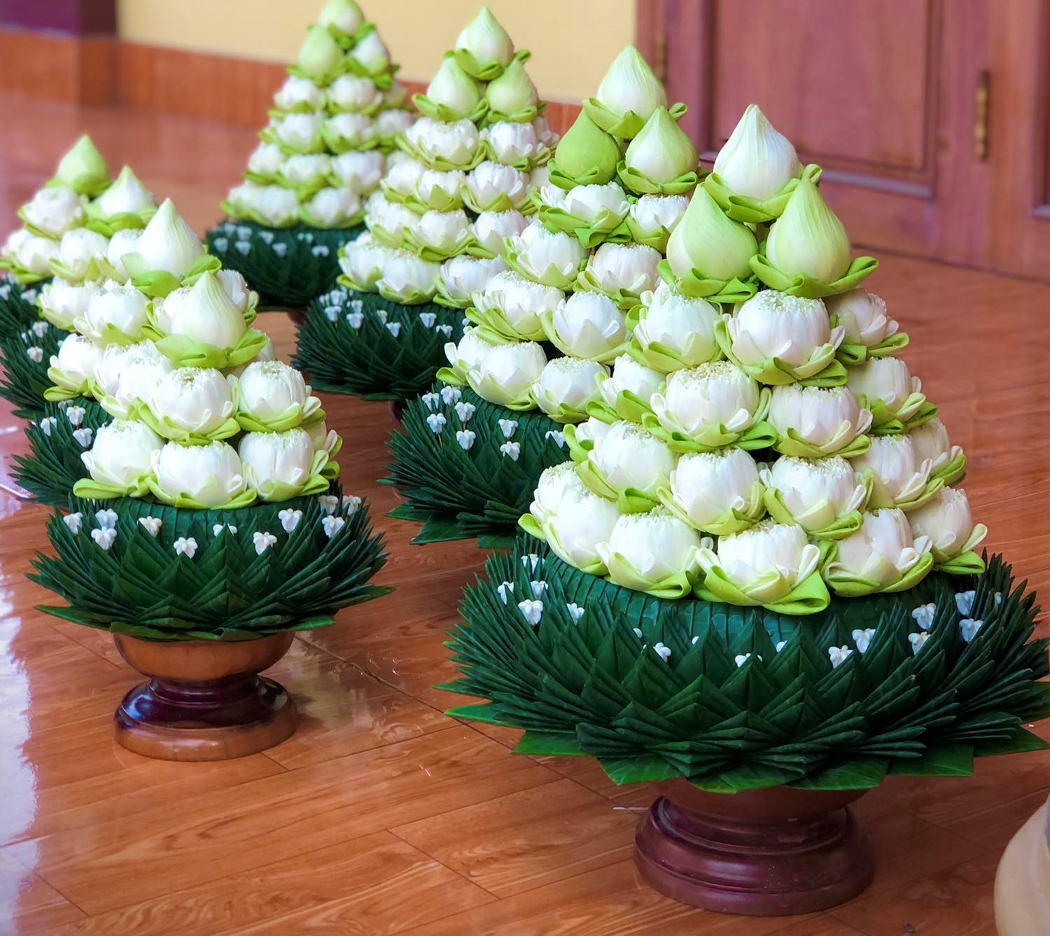 Lấy lá cây làm thứ này, chàng trai trẻ bán giá hàng triệu đồng/sản phẩm-2