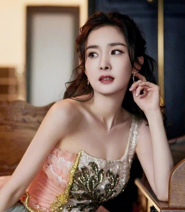 Dương Mịch tuổi U40 có vóc dáng như thiếu nữ, bí quyết gói gọn trong một phương pháp ăn uống-6