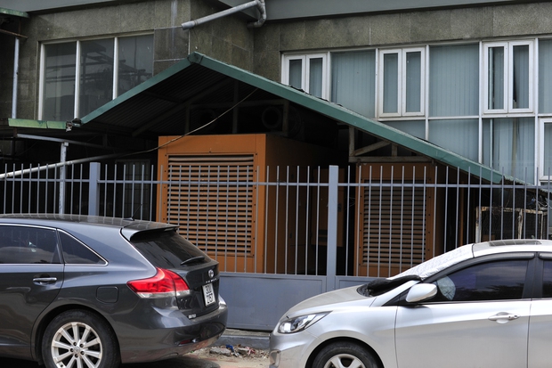 Bi hài chuyện thích nghi với cắt điện luân phiên ở Hà Nội-1