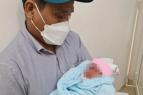 Thai lạc trong ổ bụng, một thai phụ nguy kịch được cứu kịp thời-2