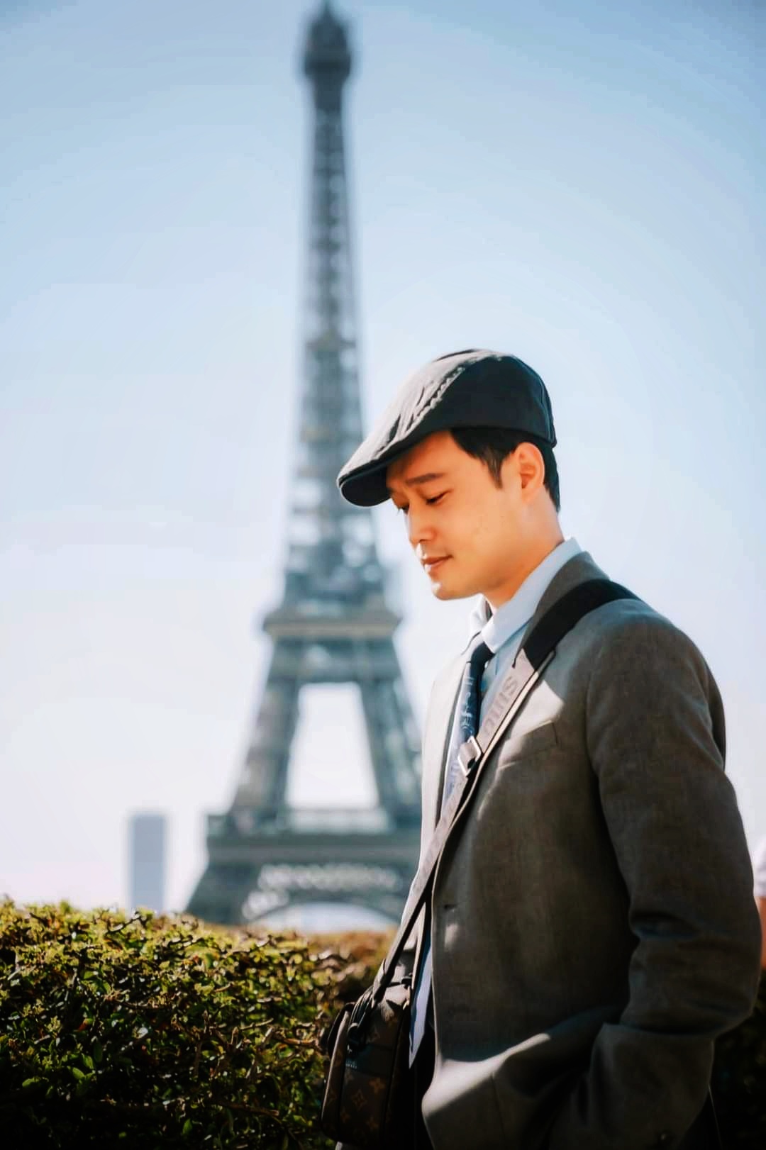 Cuộc sống của 2 hoàng tử” bất ngờ mất tích” khỏi showbiz Việt giờ ra sao?-12