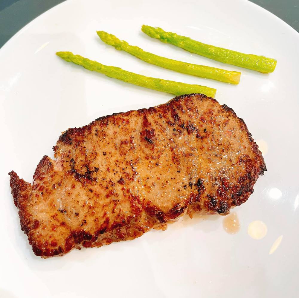 Siêu mẫu Vbiz đời đầu kiểm tra điện thoại chồng mỗi ngày, hé lộ không gian nhà mới hoành tráng-13