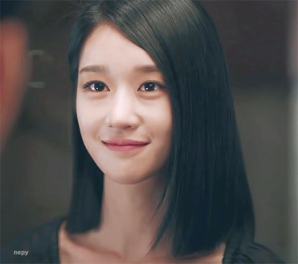 Phụ nữ có nốt ruồi này mang mệnh phú quý, ai cưới được cả đời không lo cơm ăn áo mặc-1