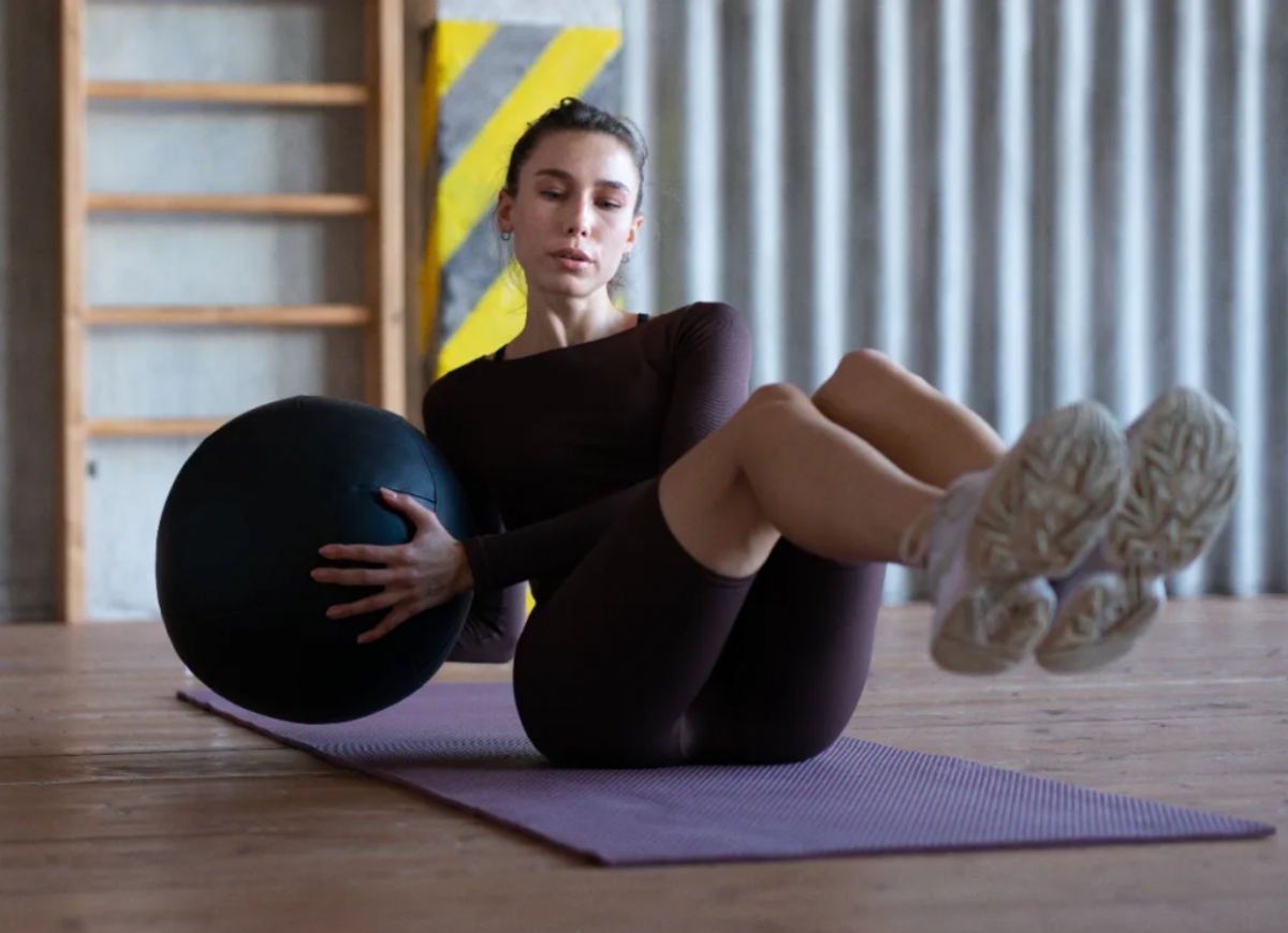 Những bài tập siết eo tốt nhất cho độ tuổi 40-2