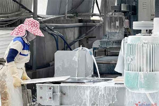 Cắt điện đột ngột 10 lần chỉ báo 2, máy móc hư hại DN than trời