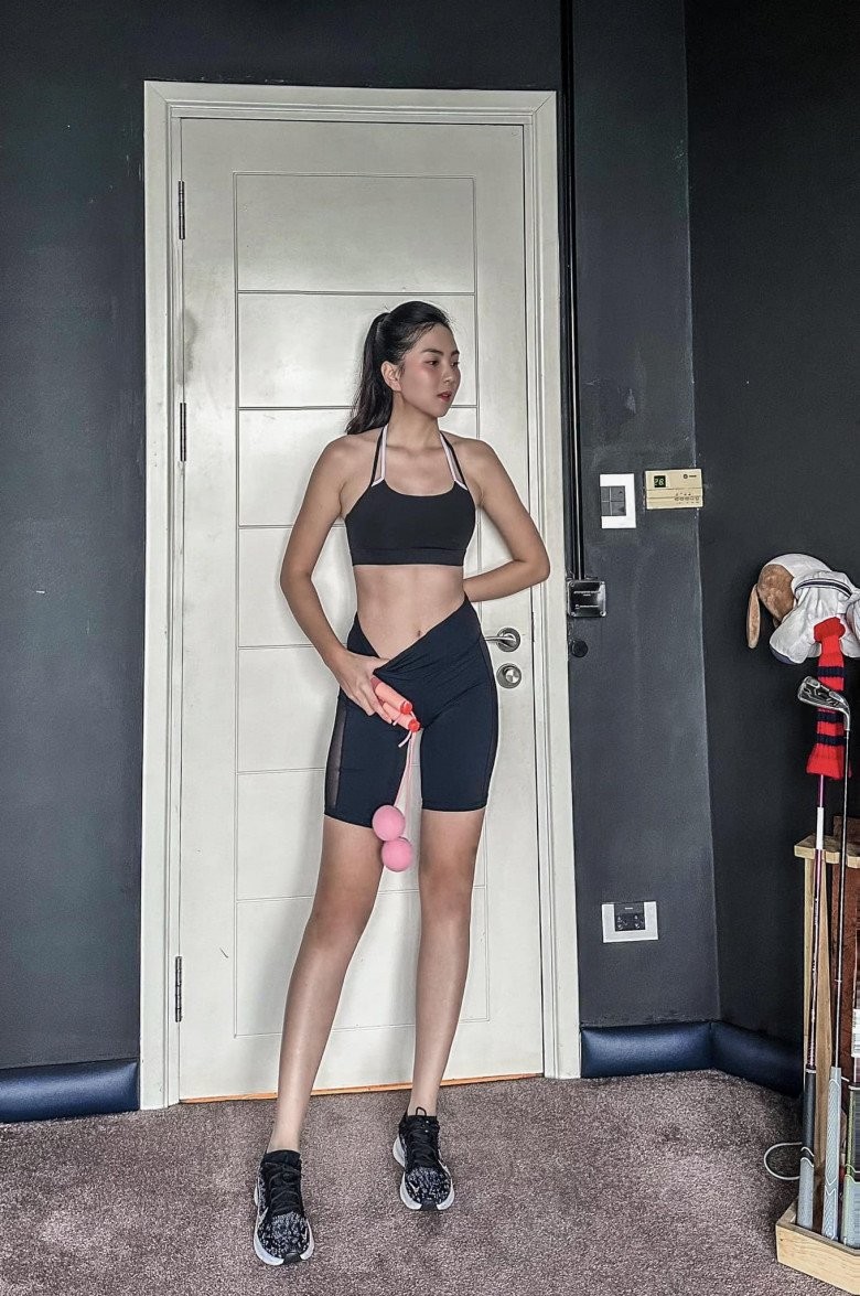 Cô gái thời tiết VTV U40 sở hữu hình thể 8 đầu”, chuẩn hơn Hoa hậu nhưng vẫn bị nói đen sì”-5