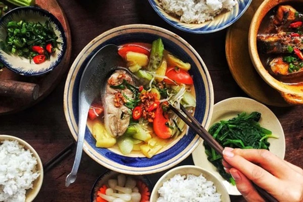 3 thói quen thường gặp trên mâm cơm của người Việt nhưng lại dễ sinh bệnh tật-1