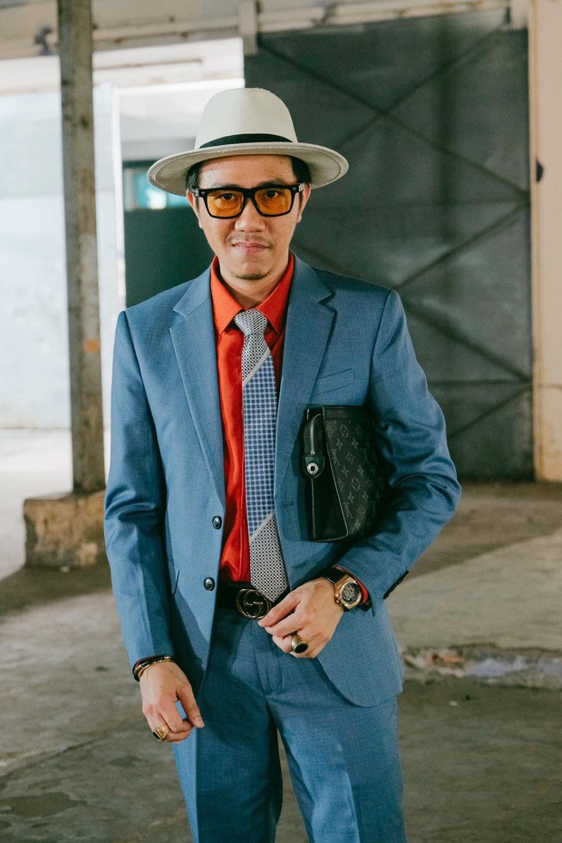 Anh Đức gây chú ý khi xuất hiện với diện mạo mới-1