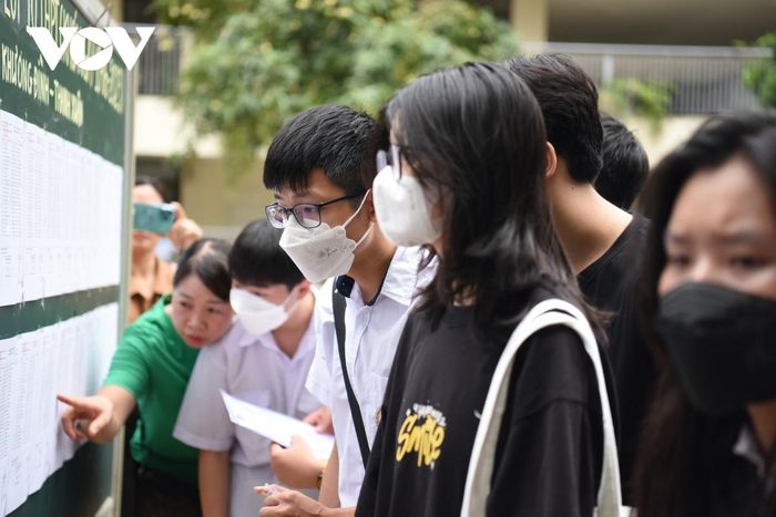 Muôn kiểu tâm trạng thí sinh thi vào lớp 10 ở trường có tỷ lệ chọi cao nhất Hà Nội-1