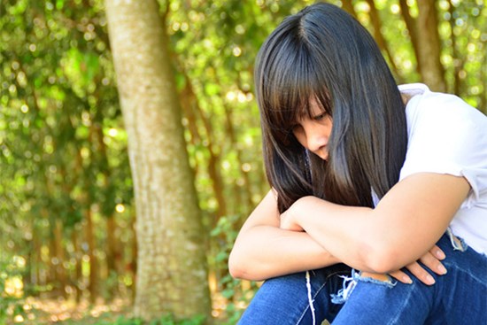 Mất tất cả sau cuộc tình vụng trộm với trai trẻ do chính chồng đưa đến