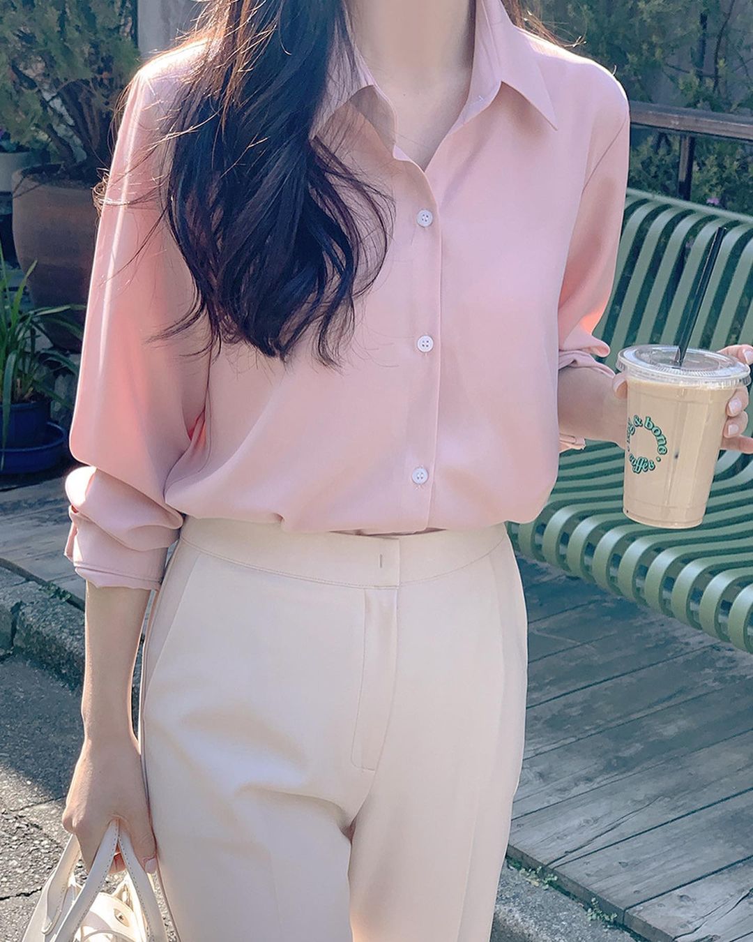 5 món trang phục hack tuổi trẻ trung cho nàng công sở-2