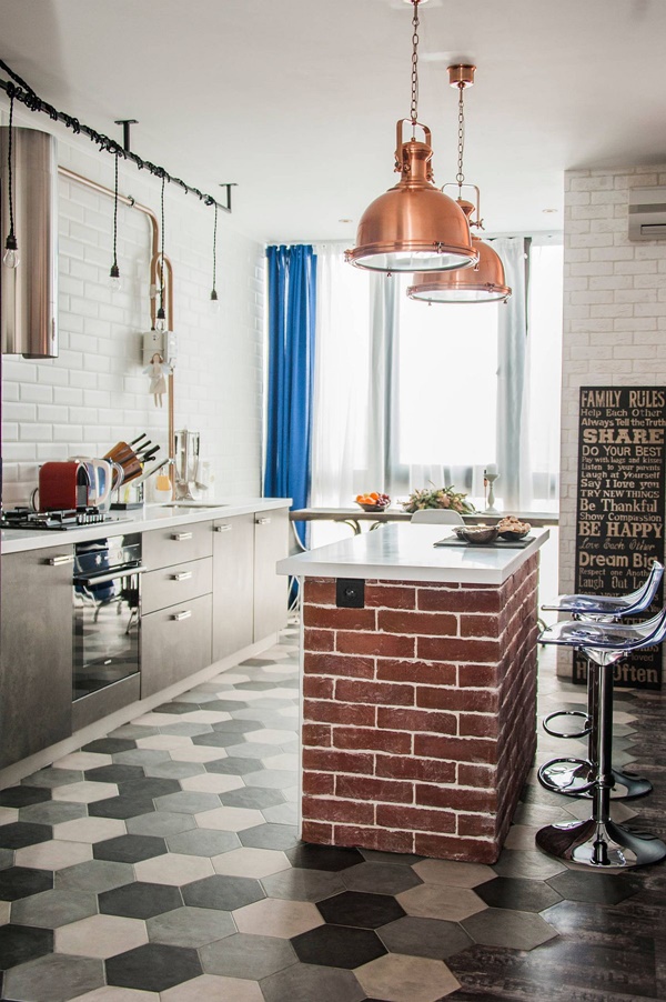 Ấn tượng thiết kế bếp nhỏ có điểm nhấn là bức tường gạch trần-4