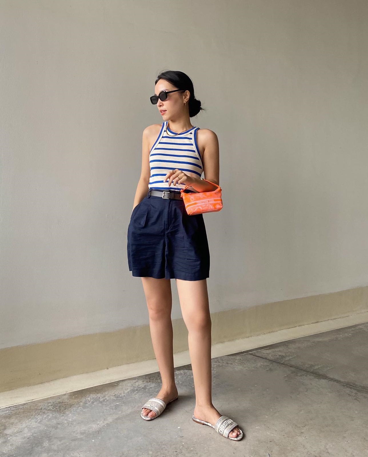 Cao 1m57, blogger Hà Trúc có 4 chiêu tôn dáng khi đi giày bệt-7