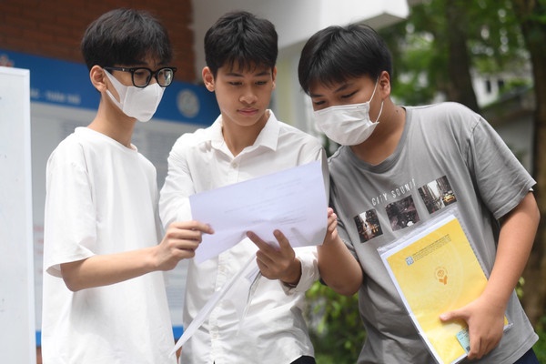 Đáp án gợi ý môn Tiếng Anh thi lớp 10 ở Hà Nội năm 2023-7