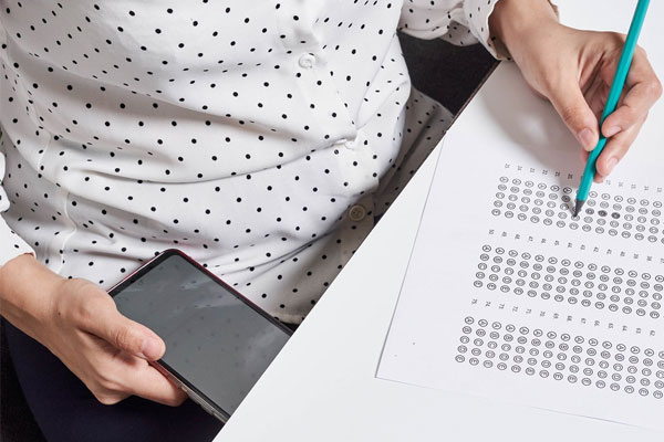 Nhiều năm không thay đổi, đề Toán thi lớp 10 Hà Nội 2023 liệu có đột phá?-4