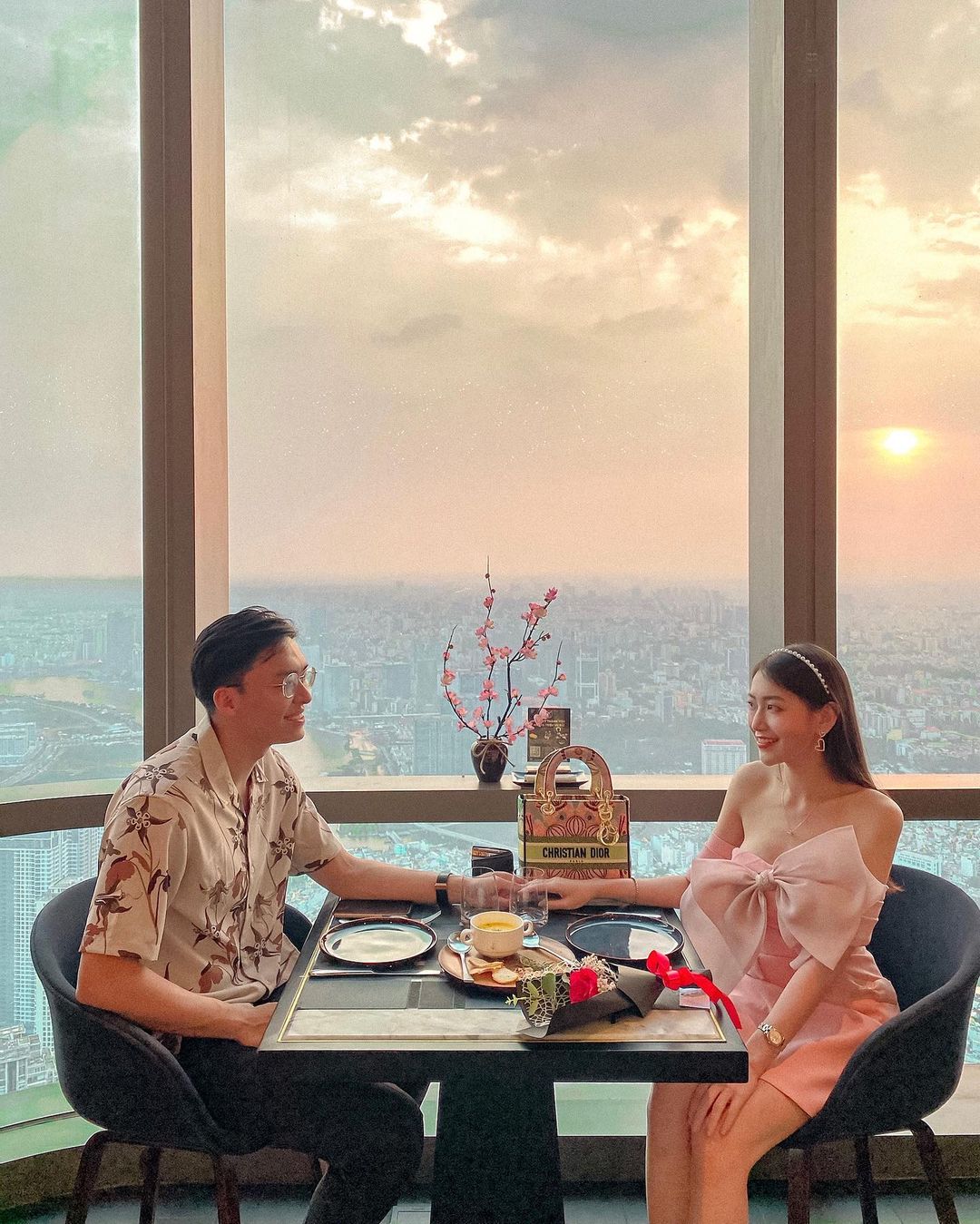 Chuyện tình 6 năm của nữ sinh ngành Y và chồng bác sĩ: Đàng gái chủ động thả thính-5