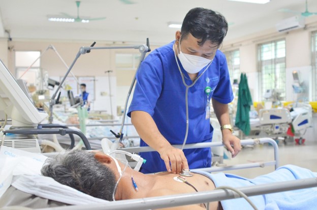 Ngộ độc khi ăn so biển, hai người dân tại Quảng Ninh rơi vào tình trạng nguy kịch-2
