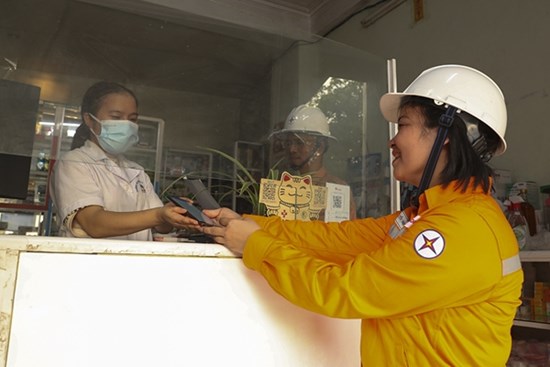 Bao giờ người dân được lựa chọn đơn vị bán lẻ điện?