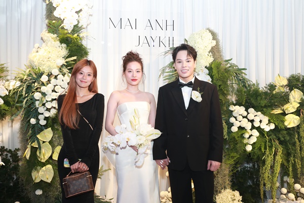JayKii - Mai Anh cùng con trai lộ diện ở tiệc cưới, dàn sao Việt đổ bộ chúc mừng-4