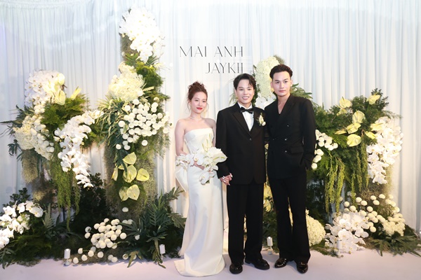 JayKii - Mai Anh cùng con trai lộ diện ở tiệc cưới, dàn sao Việt đổ bộ chúc mừng-5