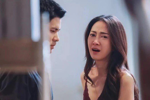 Biết vợ bị ngất ở công ty nhưng phản ứng của chồng khiến tôi đau lòng-1