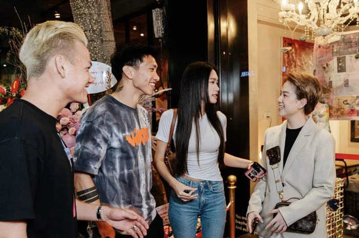 3 chị em Về nhà đi con: Người trở thành CEO, người kín tiếng sau khi rời xa màn ảnh-7